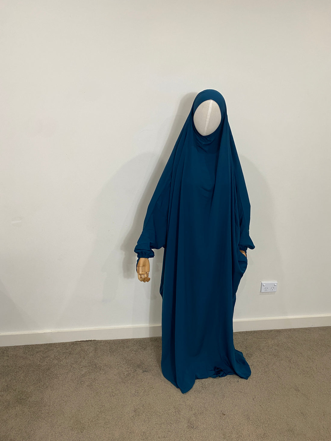 Standard French Jilbab - Wool peach