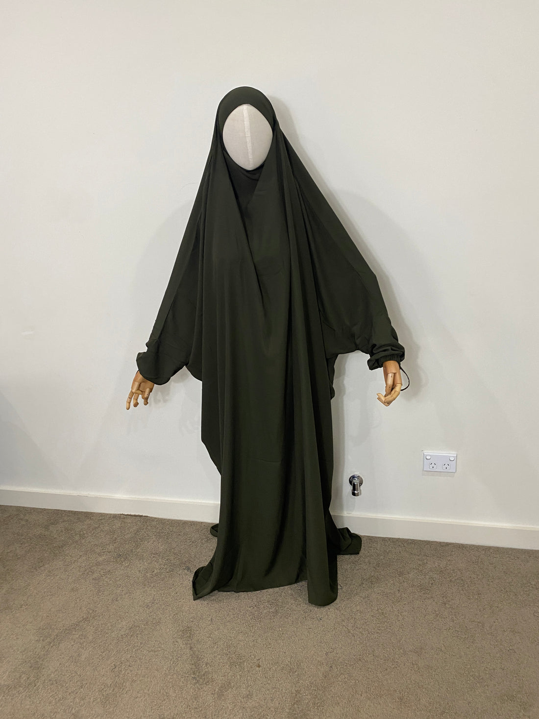 Standard French Jilbab - Wool peach