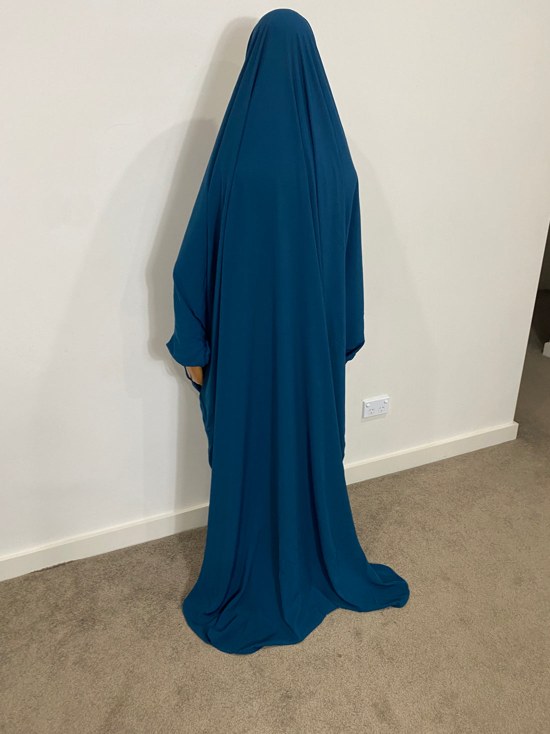 Standard French Jilbab - Wool peach