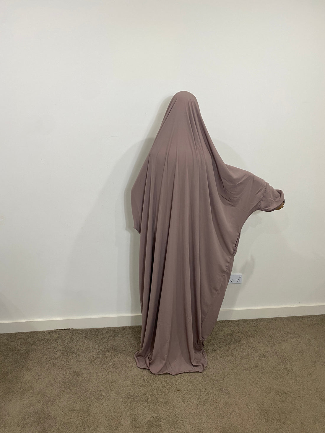 Standard French Jilbab - Wool peach