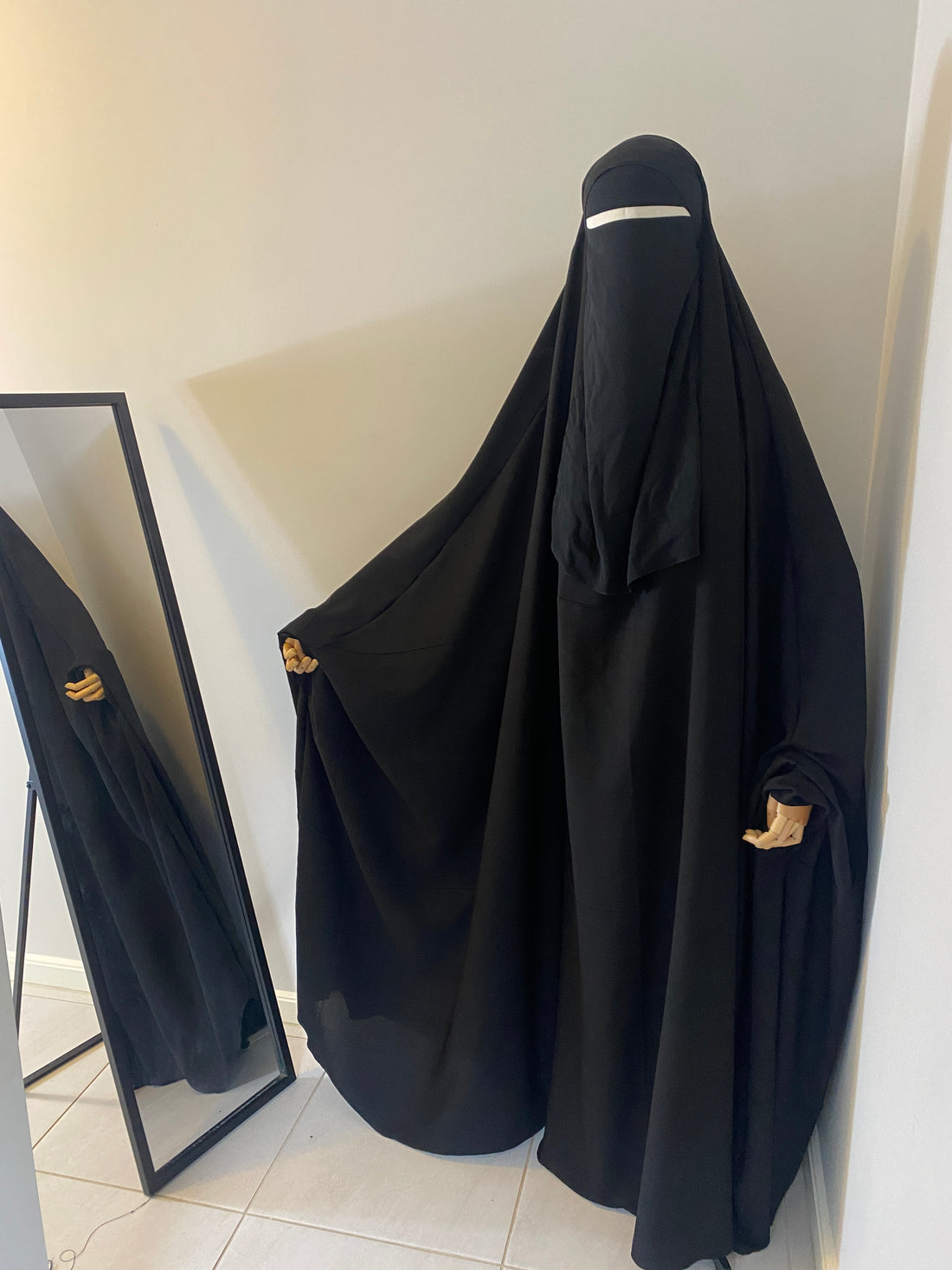 2m wide French jilbab